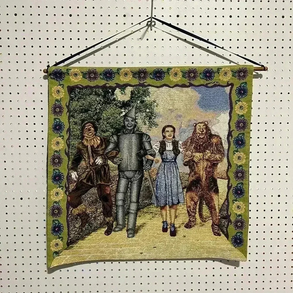 Vintage Wizard Of Oz Woven Tapestry Wall Decor Sz 27”x27” - Picture 1 of 4